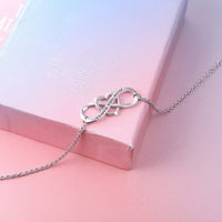 Load image into Gallery viewer, SilverMLUV™ S925 Sterling Silver "I Love You Mom" Quote Infinity Heart Bracelet - Mother Gift Mother Bracelet SilverMLUV™ 
